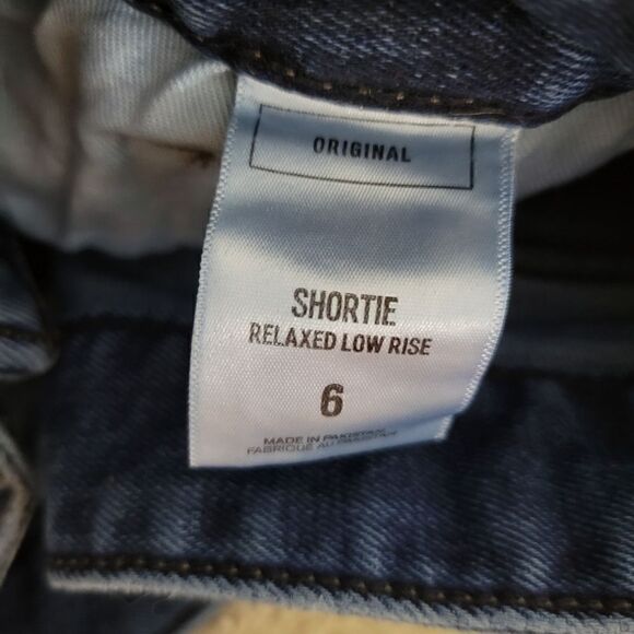 Express Denim Dark Wash Shortie Relaxed Low Rise Size 6 - Picture 5 of 9